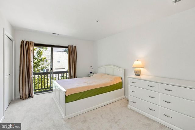 10320 ROYAL WOODS CT, Montgomery Village, MD 20886