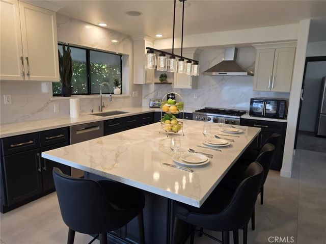 4460 Deodar, Yorba Linda, CA 92886