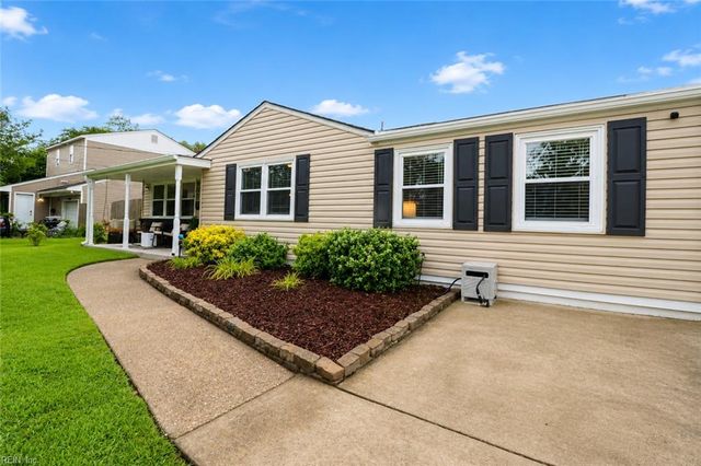 724 Spooner RD, Virginia Beach, VA 23462