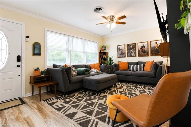 724 Spooner RD, Virginia Beach, VA 23462