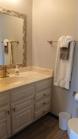 2 Annette Lane, Bella Vista, AR 72715