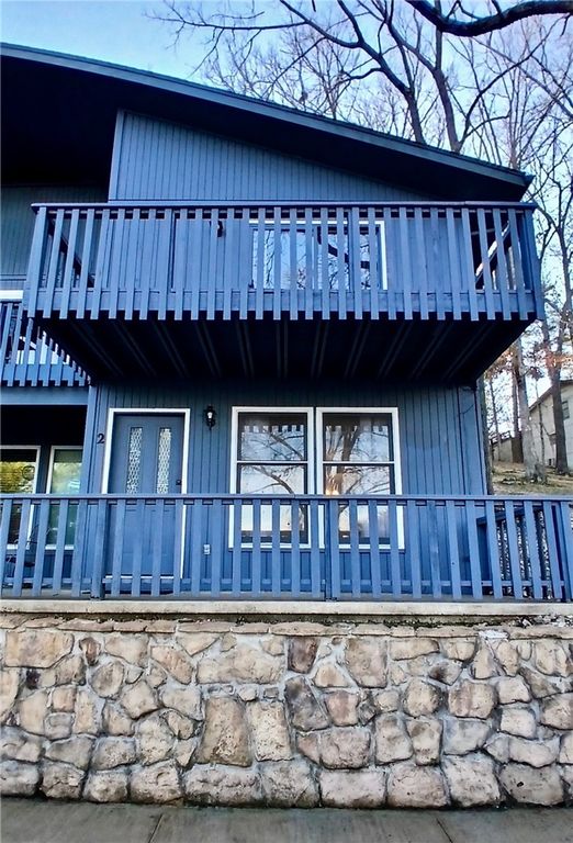 2 Annette Lane, Bella Vista, AR 72715