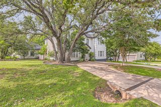 1918 Lakeway BLVD, Lakeway, TX 78734