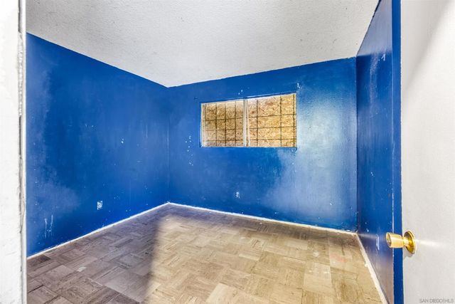 9048 Gideon Cir. S, Lakeside, CA 92040