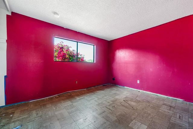 9048 Gideon Cir. S, Lakeside, CA 92040