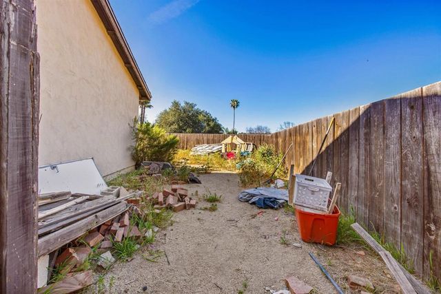 9048 Gideon Cir. S, Lakeside, CA 92040