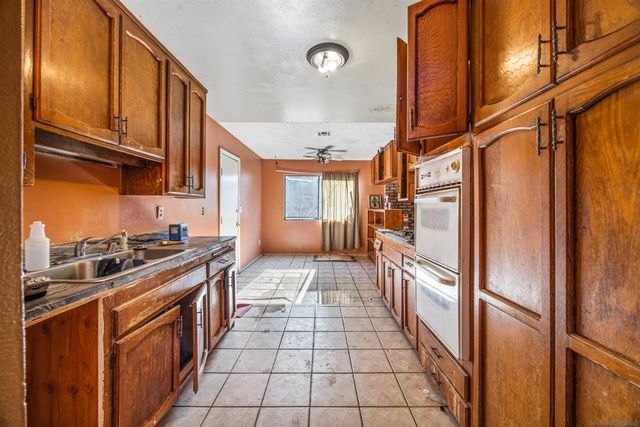 9048 Gideon Cir. S, Lakeside, CA 92040