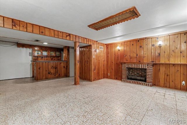 1218 Express Drive, Belleville, IL 62223
