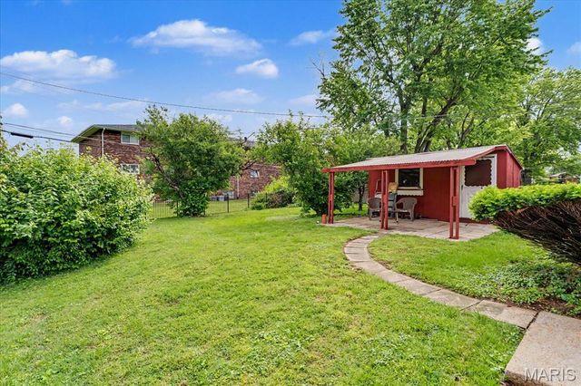 1218 Express Drive, Belleville, IL 62223