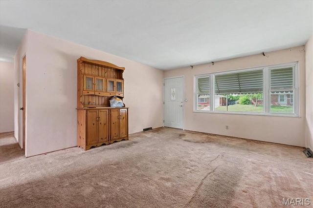1218 Express Drive, Belleville, IL 62223