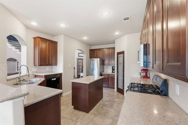 21615 Hansom Drive, Porter, TX 77365