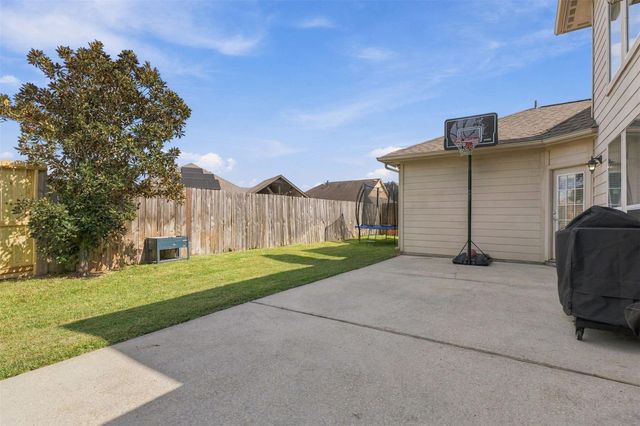 21615 Hansom Drive, Porter, TX 77365