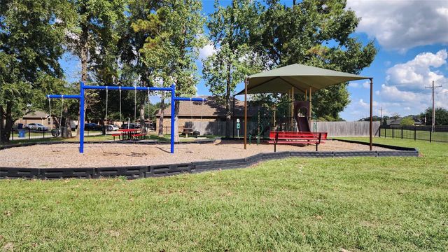21615 Hansom Drive, Porter, TX 77365