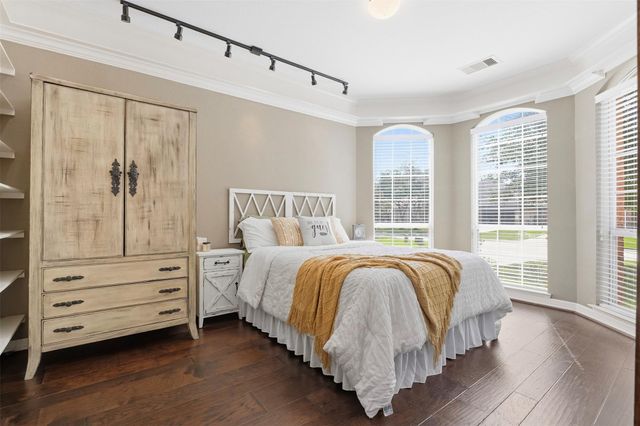 21615 Hansom Drive, Porter, TX 77365