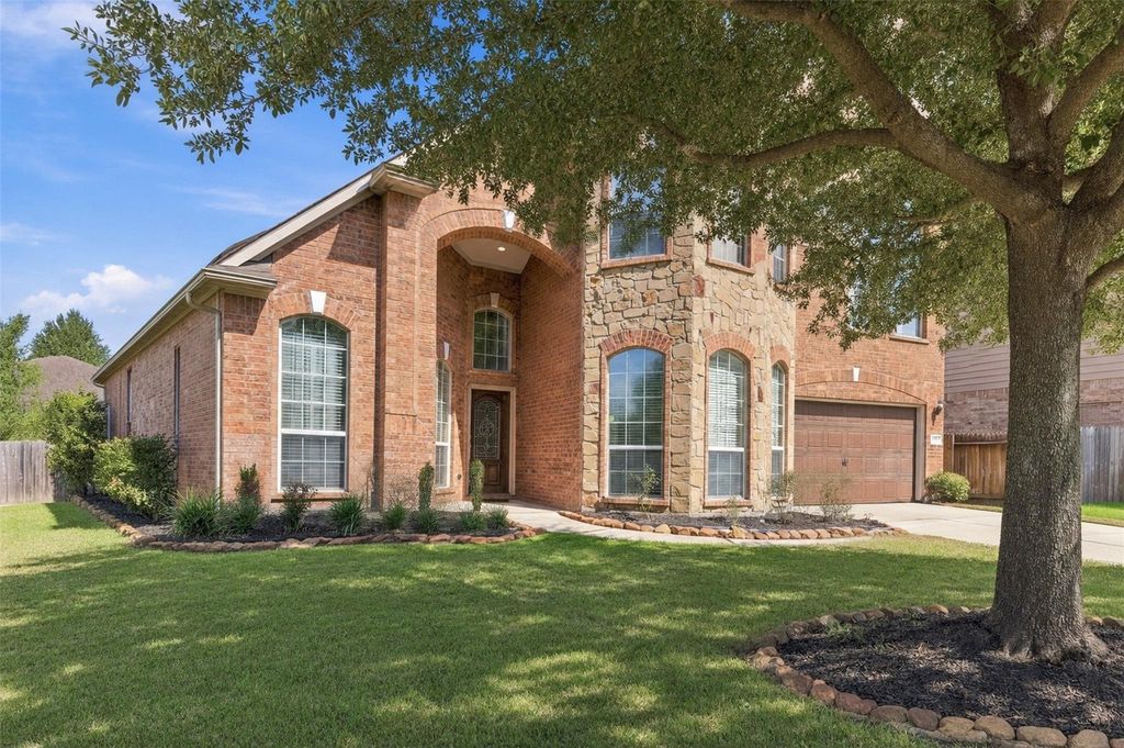 21615 Hansom Drive, Porter, TX 77365