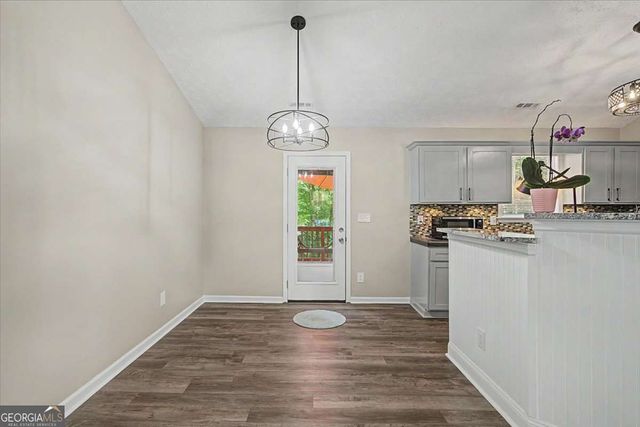 297 Taylors Gin Road, Temple, GA 30179
