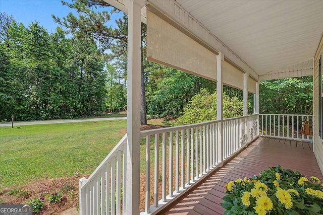 297 Taylors Gin Road, Temple, GA 30179