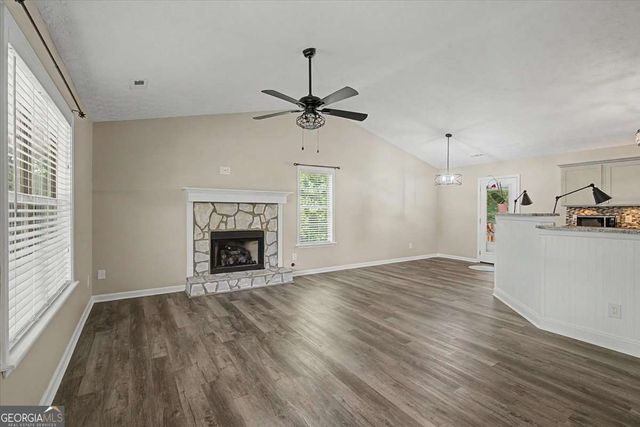 297 Taylors Gin Road, Temple, GA 30179