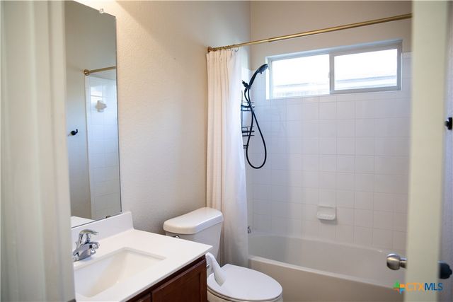 6006 Ambrose Circle, Temple, TX 76502