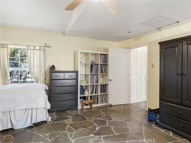 9613 La Tuna Canyon Road, Sun Valley, CA 91352