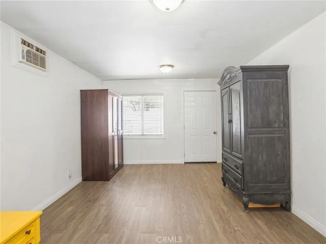 9613 La Tuna Canyon Road, Sun Valley, CA 91352