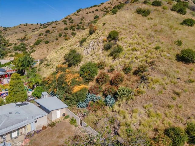 9613 La Tuna Canyon Road, Sun Valley, CA 91352
