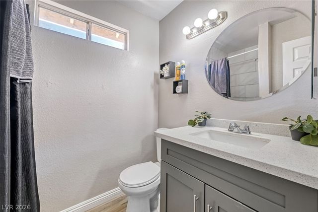 1586 Angel Falls Street, Las Vegas, NV 89142