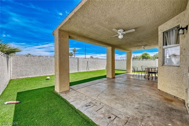 1586 Angel Falls Street, Las Vegas, NV 89142