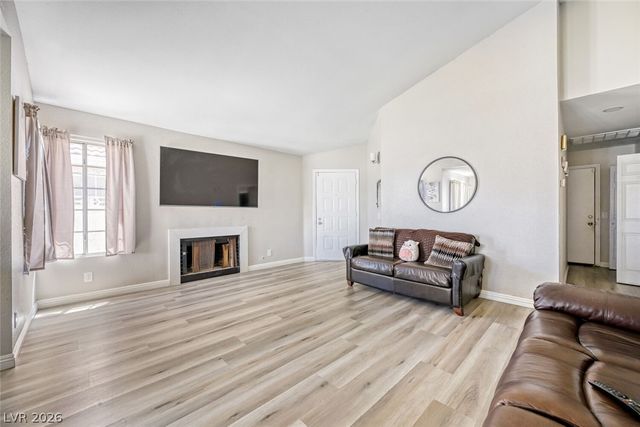 1586 Angel Falls Street, Las Vegas, NV 89142