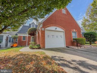 23 E VILLAGE RD, Newark, DE 19713
