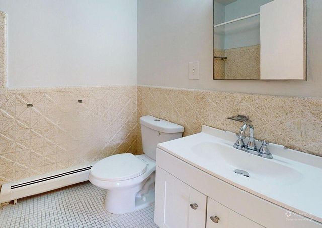 1225 Island Drive 103, Ann Arbor, MI 48105