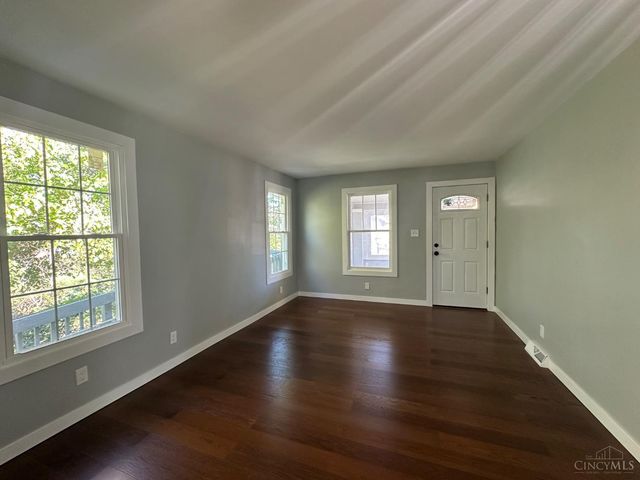 1327 Campbell Avenue, Hamilton, OH 45011