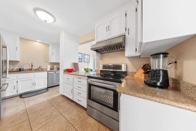 2051 Holly Branch Court, Santa Clara, CA 95050