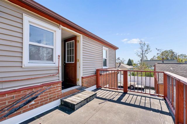 708 STATE STREET, Menasha, WI 54952