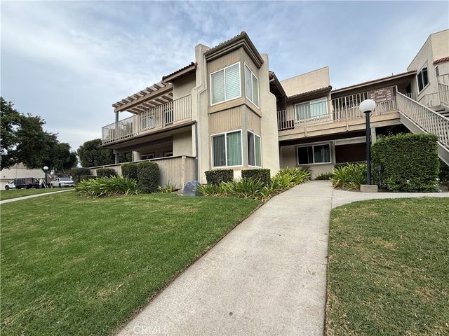 860 Cinnamon 55, Duarte, CA 91010