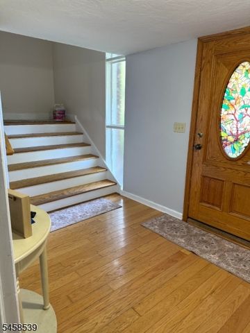 15 Tysley St, Bernardsville Boro, NJ 07924