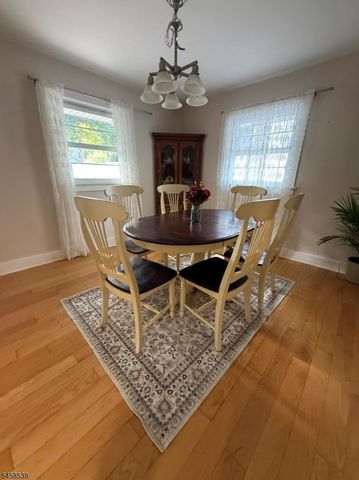 15 Tysley St, Bernardsville Boro, NJ 07924