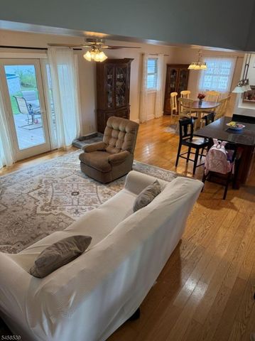 15 Tysley St, Bernardsville Boro, NJ 07924