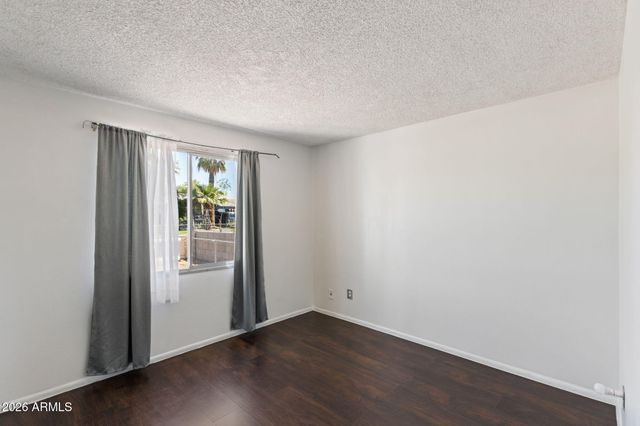 7139 W PALM Lane, Phoenix, AZ 85035