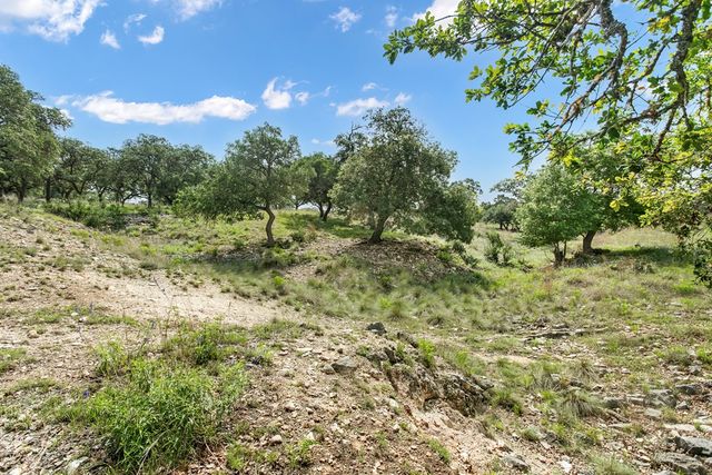 181 S Colinas Drive, Kerrville, TX 78028