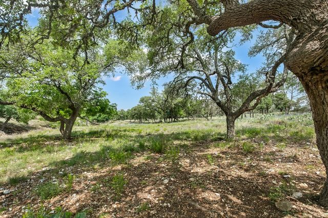 181 S Colinas Drive, Kerrville, TX 78028