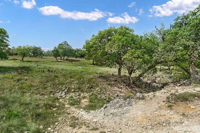181 S Colinas Drive, Kerrville, TX 78028