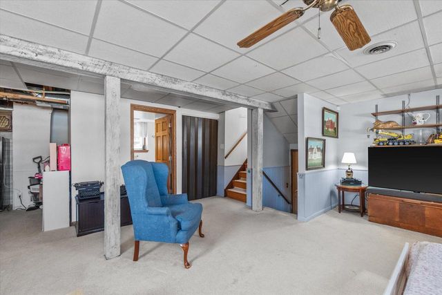 7485 S Highfield COURT, Oak Creek, WI 53154