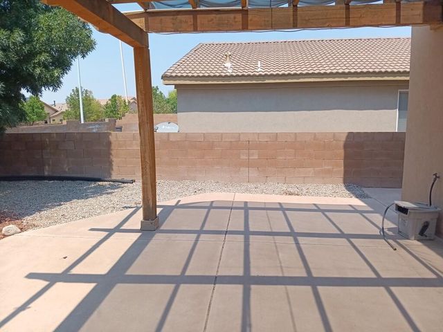1809 Black Gold Street SE, Albuquerque, NM 87123