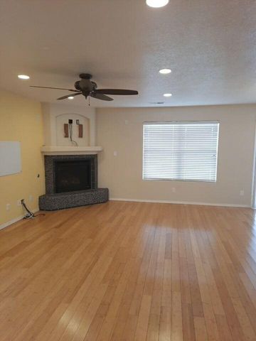 1809 Black Gold Street SE, Albuquerque, NM 87123