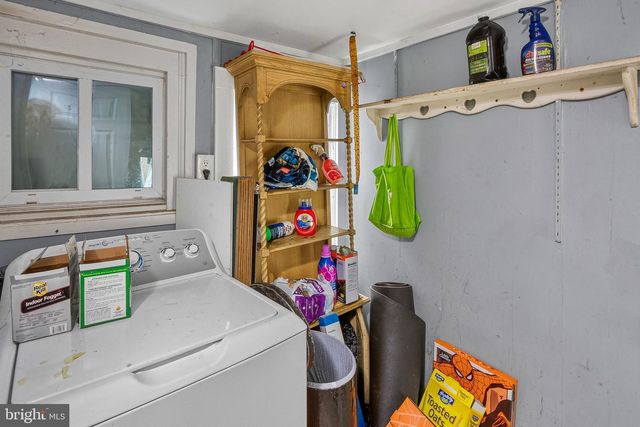 118 W PARK AVE, Vineland, NJ 08360