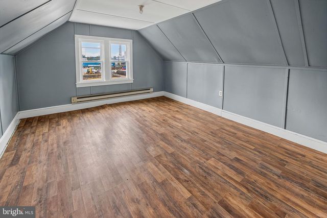 118 W PARK AVE, Vineland, NJ 08360