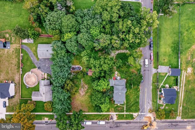 118 W PARK AVE, Vineland, NJ 08360