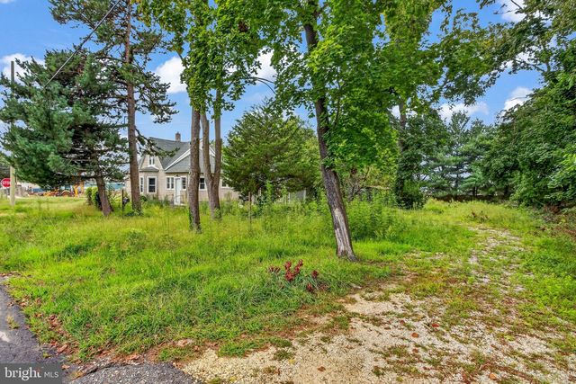 118 W PARK AVE, Vineland, NJ 08360