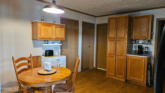 745 Barren Valley Road, Chuckey, TN 37641
